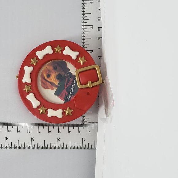 1993 Hallmark Special Dog Handcrafted Brass Keepsake Holiday Christmas Ornament. - Picture 6 of 6